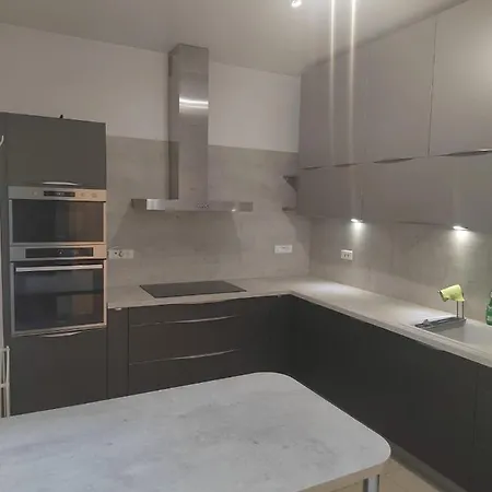 Апартаменты Spacieux Proche Du Centre *